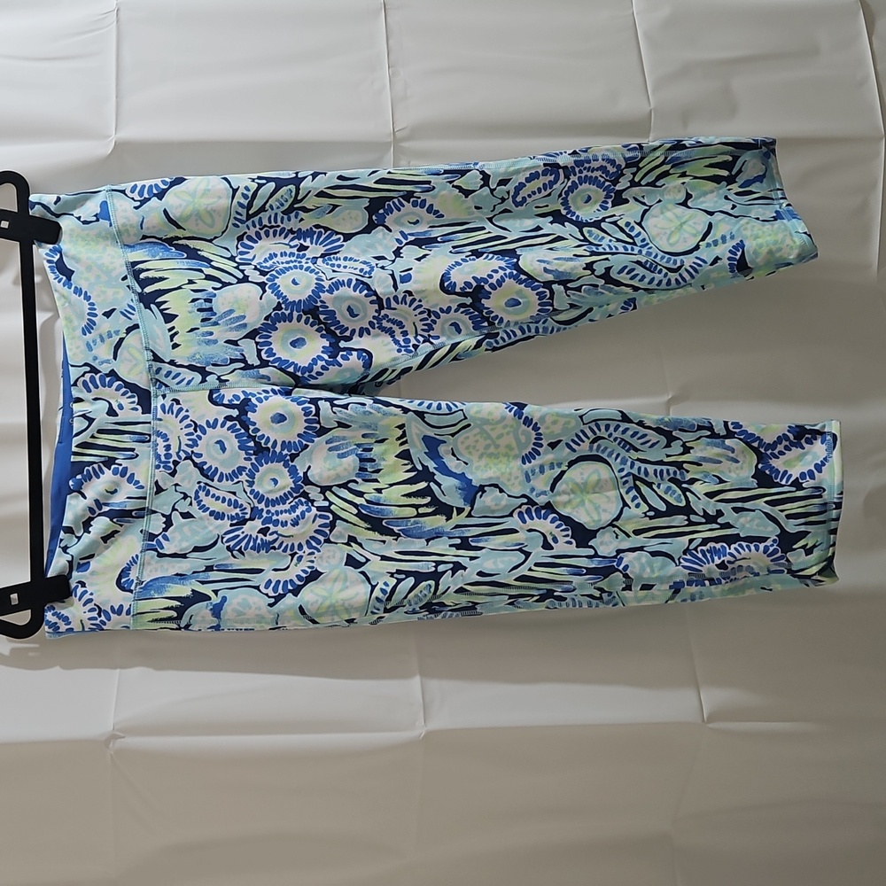 Lilly Pulitzer Luxletic Weekender Cropped Leggings Indigo Sunset Swim XL
